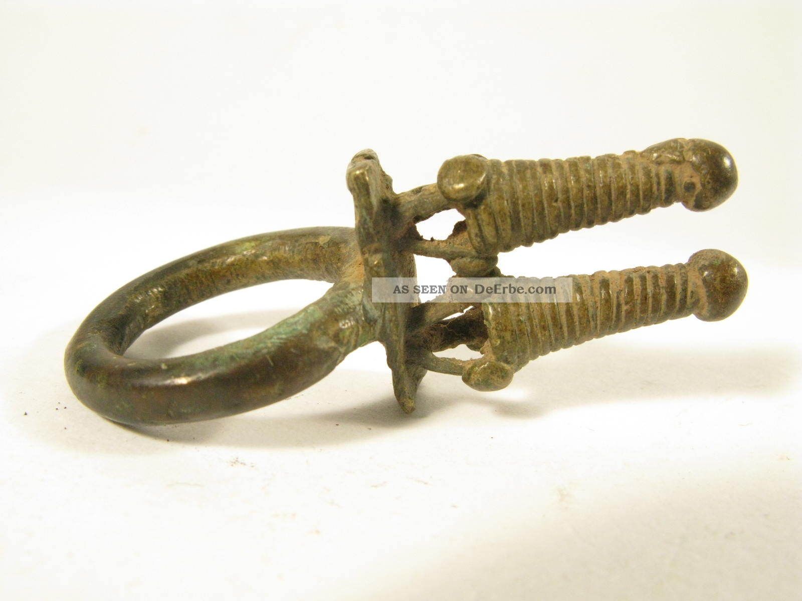 Alter Ring Mit Höckern Dogon Old Ring Bague Afrozip Entstehungszeit nach 1945 Bild