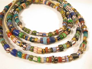 Antike Glasperlen Antique Venetian African Trade Striped Chevron Beads Afrozip Bild