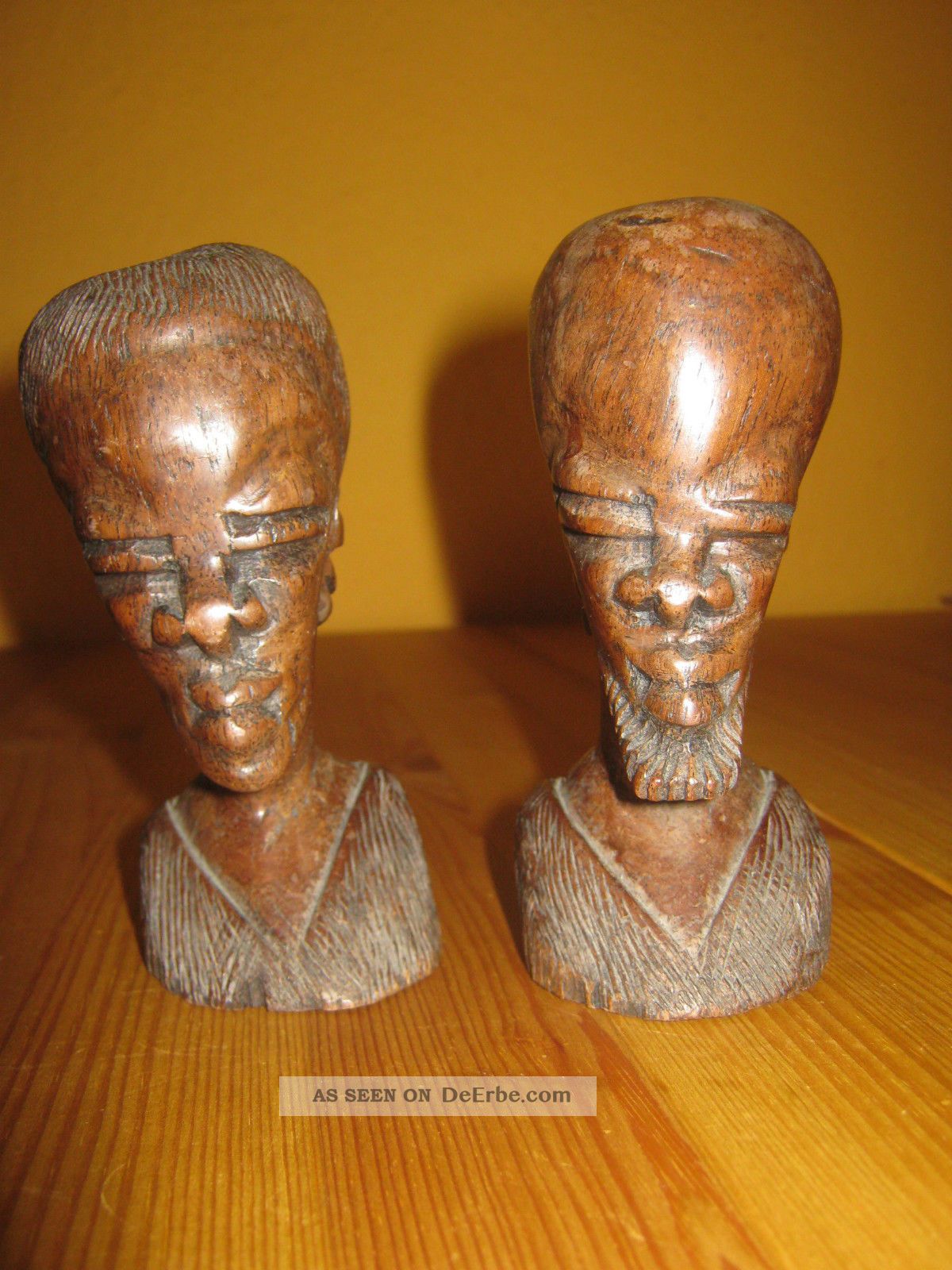 Ein Paar Sehr Ausdrucksstarke Büsten Handgeschnitzte Kleine Kunstwerke - Lang 2/9 1950-1999 Bild