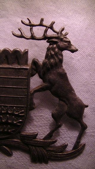 Saltes Wappen Mit Zwei Hirschen,  Versilbert Relief Kühler Figur Abzeichen Antik Bild