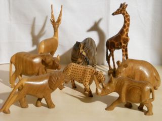 8 Tierfiguren Aus Holz Afrikanische Handarbeit Bild