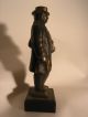 Bronze Plastik Skulptur Signiert Stehender Wanderer Auf Holzsockel 1,  5 Kg Bronze Bild 3
