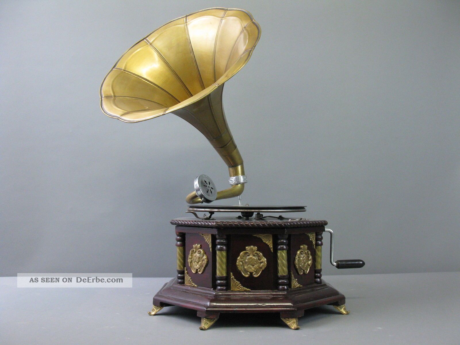 Holz Grammophon Trichtergrammophon Mit Messing Applikationen Und Trichter Mechanische Musik Bild