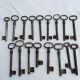 17 Alte Schlüssel Bartschlüssel 10 - 12cm Türschlüssel Möbelschlüssel Original, vor 1960 gefertigt Bild 9