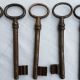 17 Alte Schlüssel Bartschlüssel 10 - 12cm Türschlüssel Möbelschlüssel Original, vor 1960 gefertigt Bild 3