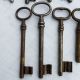 17 Alte Schlüssel Bartschlüssel 10 - 12cm Türschlüssel Möbelschlüssel Original, vor 1960 gefertigt Bild 7