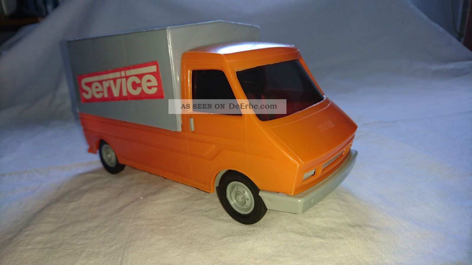 Blech - Und Plastikspielzeug Friktion Fiat 242 Pritsche Gefertigt nach 1970 Bild