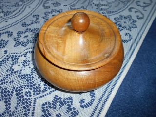 SchÖne Alte Deckeldose Holz Dose Schmuckdose Bild