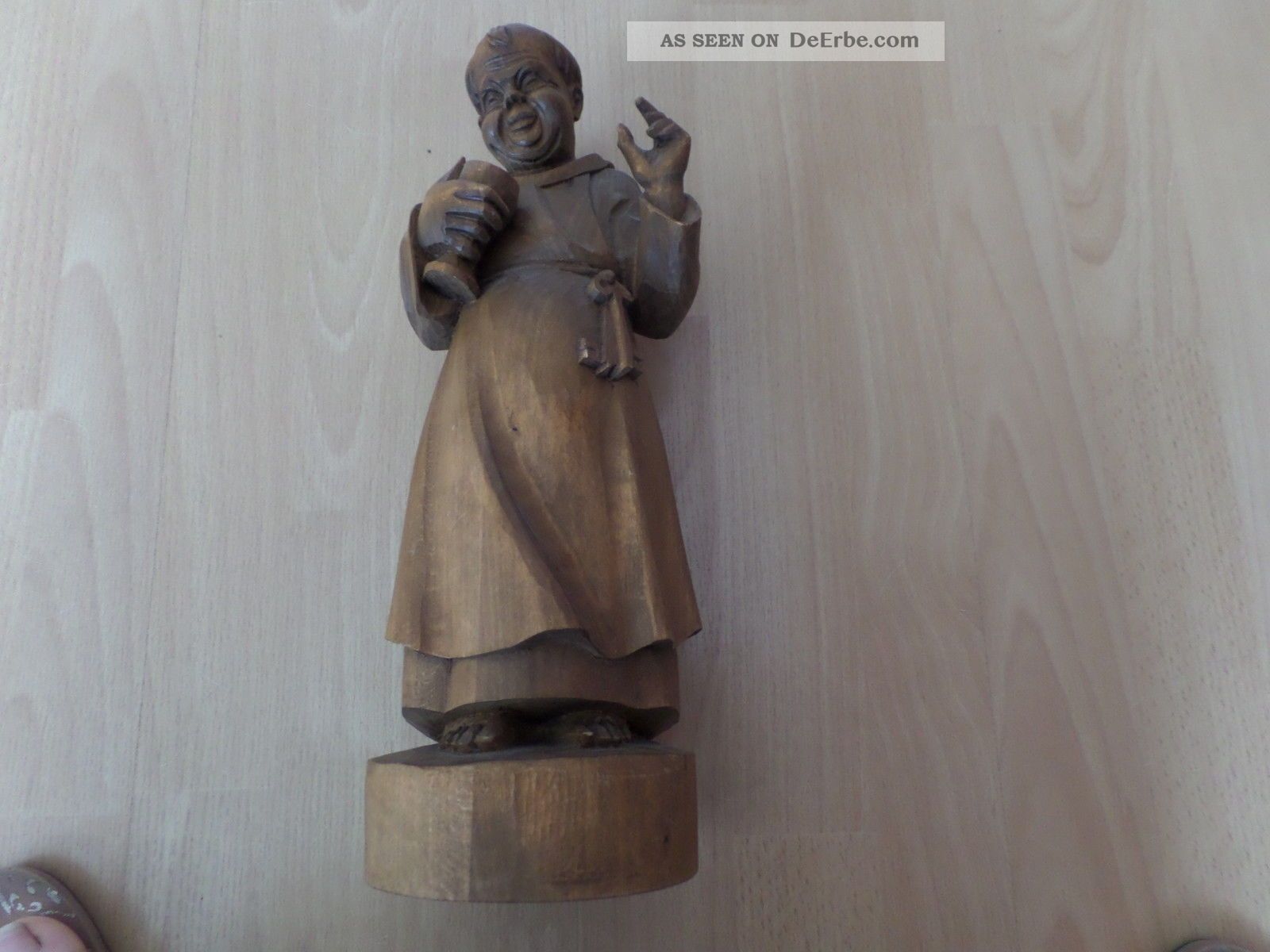 Skulptur Holz Massiv Handgeschnitzt Mönch Weinkelch Weingenießer Höhe 37cm 1950-1999 Bild