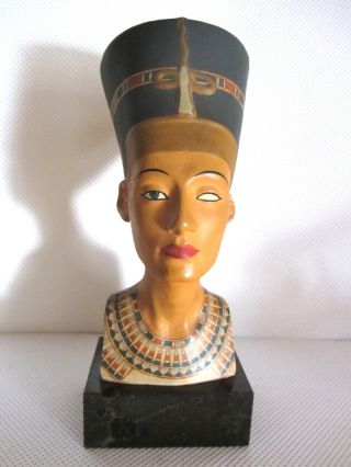 Nofretete Büste Von Paul Keilbar,  Naumburger Kunstwerkstätten,  Keramik,  Ägypten Bild