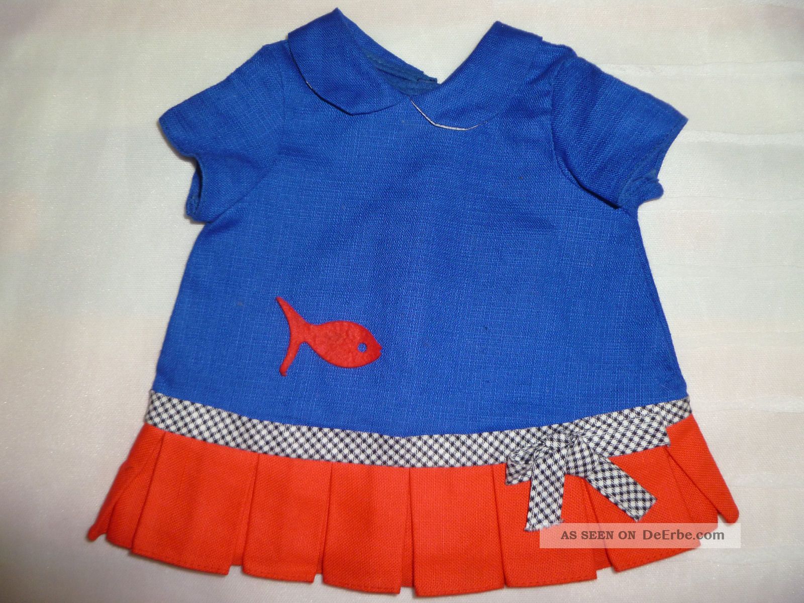 Alte Puppenkleidung Hübsches Unbespieltes Kleid 50er / 60erjahre Celluloidpuppe Original, gefertigt vor 1970 Bild