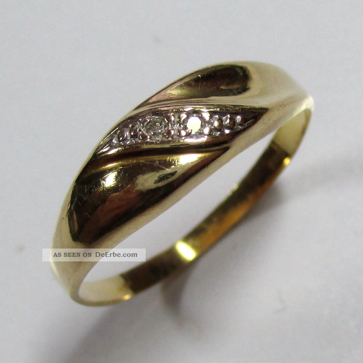 1311 - Dezenter Ring Aus Gelbgold 585 Mit Zwei Diamanten - - - Video - 1883 - Ringe Bild
