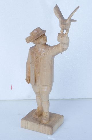 Holz Schnitzerei Figur Mann Wanderer Erzgebirge Holzschnitzerei Sammler Falkner Bild