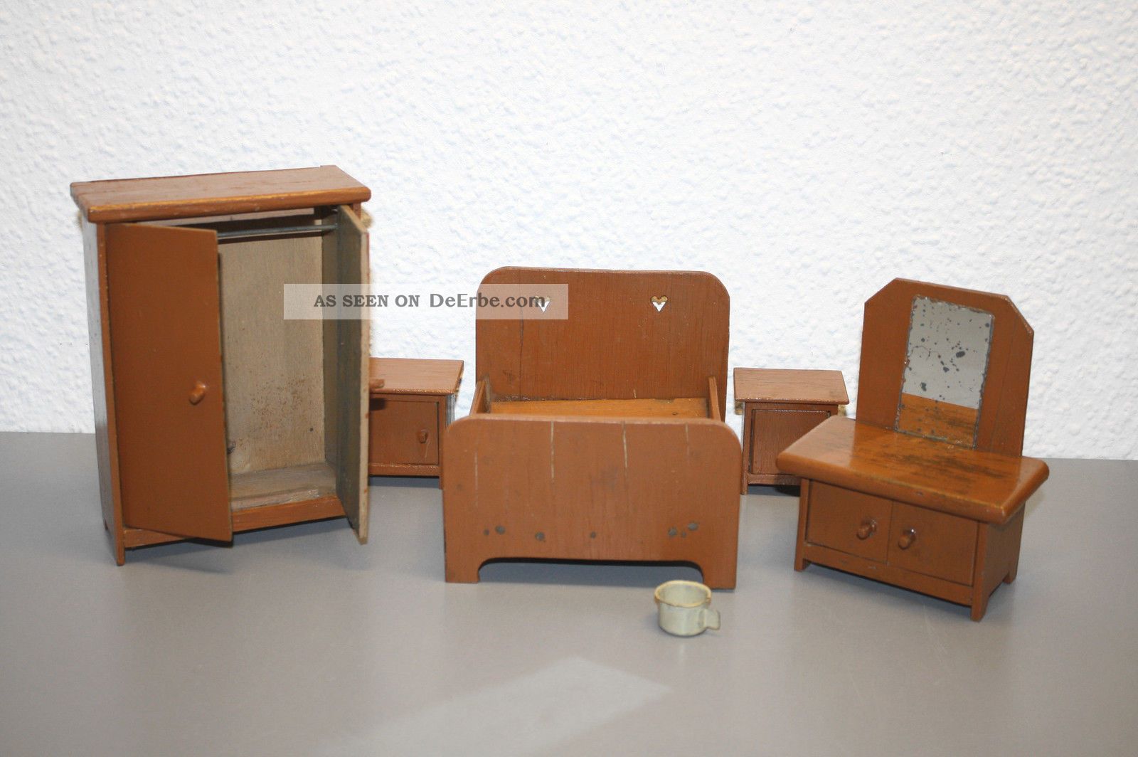 6 Teile Schlafzimmermöbel Holz Schlafzimmer Für Puppenstube Möbel älter Original, gefertigt vor 1970 Bild