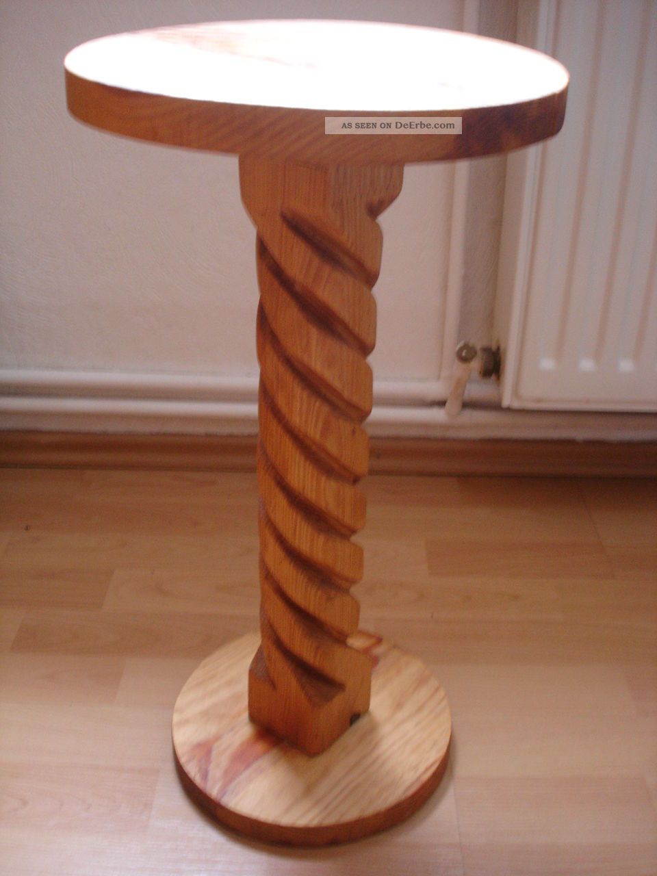 Blumensaule Holz Gedrechselt