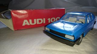 Blech - Und Plastikspielzeug Friktion Audi 100l Avant Bild
