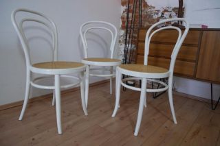 3 X Bugholz Wiener Kaffeehaus Stuhl Stühle Mit Geflecht,  In Weiß Bild