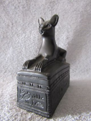Ägyptische Katze Statue Auf Sockel Skulptur Kunstguss O.  Kunststein,  H.  10 Cm Bild