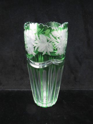 Sehr Schöne Grüne Kristall Vase Mit Feinen Gravuren Wohl Nachtmann Bild