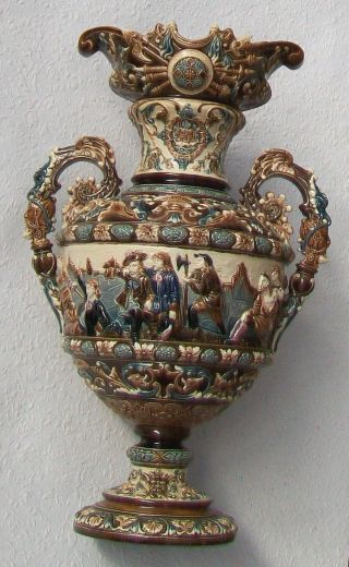 Prunk Vase,  Gerbing & Stephan,  BÖhmen,  Majolika,  1850 - 1890,  Maskaronen Bild
