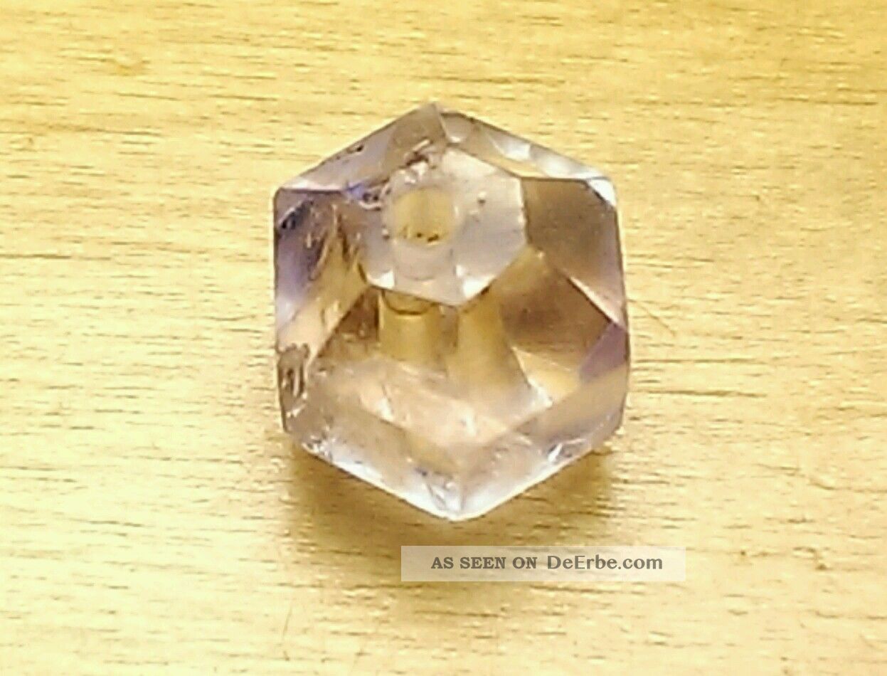 Ancient Beads,  Wonderful Ancient Multi Faceted Violet Rock Crystal Bead. Afrika Bild