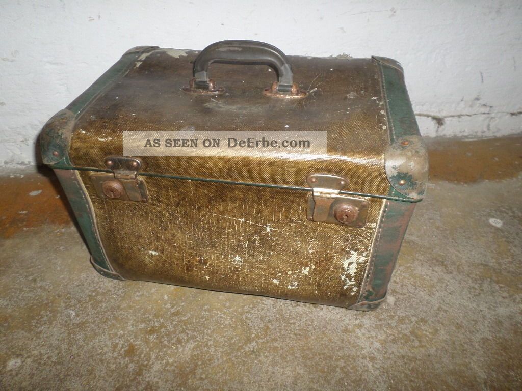 Alter Koffer Reisekoffer Hartschalenkoffer Maschinenkoffer Gerätekoffer W17 Accessoires Bild
