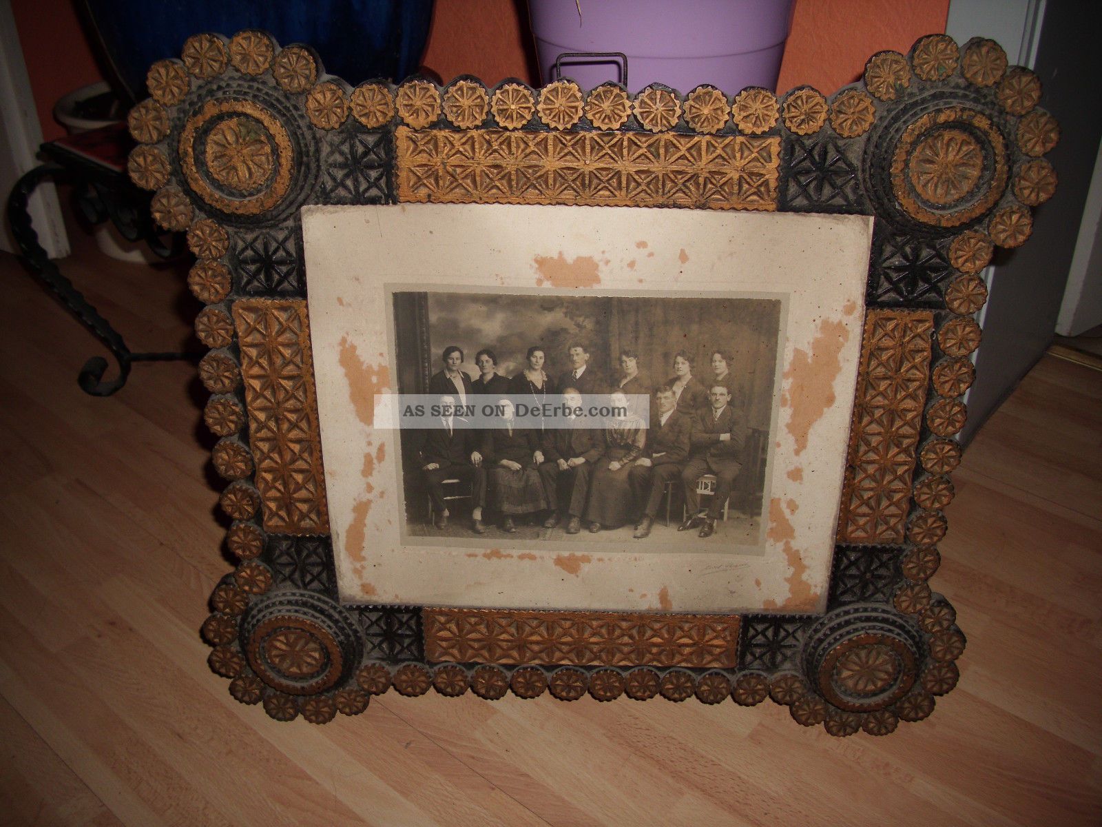 Altes Bild In Aufwendig Gemachten Holzrahmen Handarbeit Dachbodenfund Sammler Holzarbeiten Bild