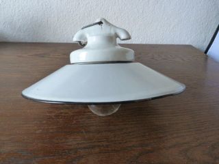 Uralte Emaillampe Porzellanfassung Hauslicht Flur KÜche Art Deco Bauhaus Bild
