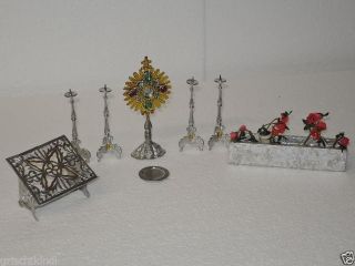 Dachbodenfund : 8 Wunderschöne Alte Reiligiöse Teile,  Für Kinderaltar Um 1900 Bild