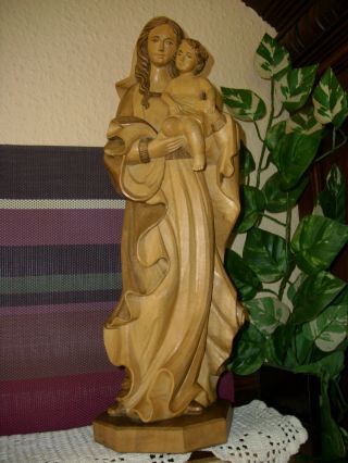 Gr.  Holzfigur - Heiligenfigur - Madonna Mit Kind - Geschnitzt - 41 Cm - Deko - Bild