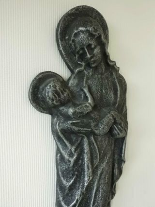Madonna Mit Kind Wandbild Skulptur Figur Gusseisen? 4,  1 Kg Dachbodenfund 51 Cm Bild