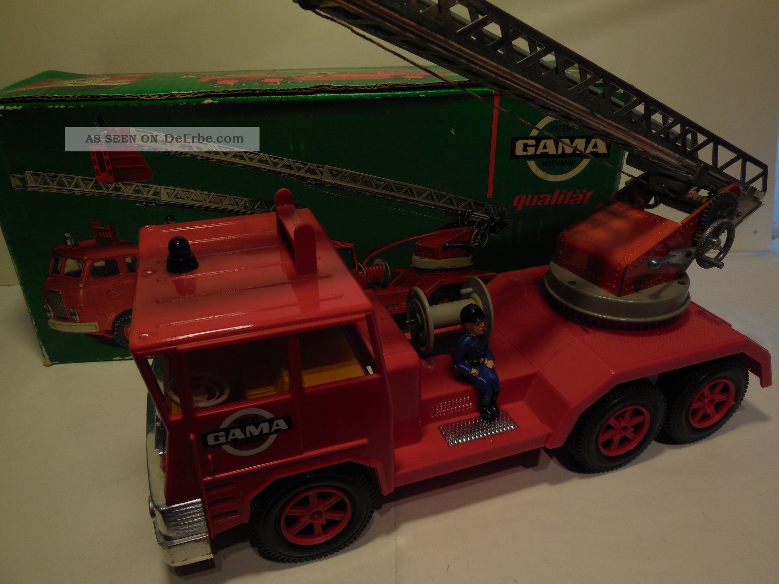 Große Gama Spielzeug - Feuerwehr Mit Ausziehbarer Leiter, Neuwertig, Ovp
