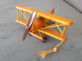 Holzflugzeug Bild