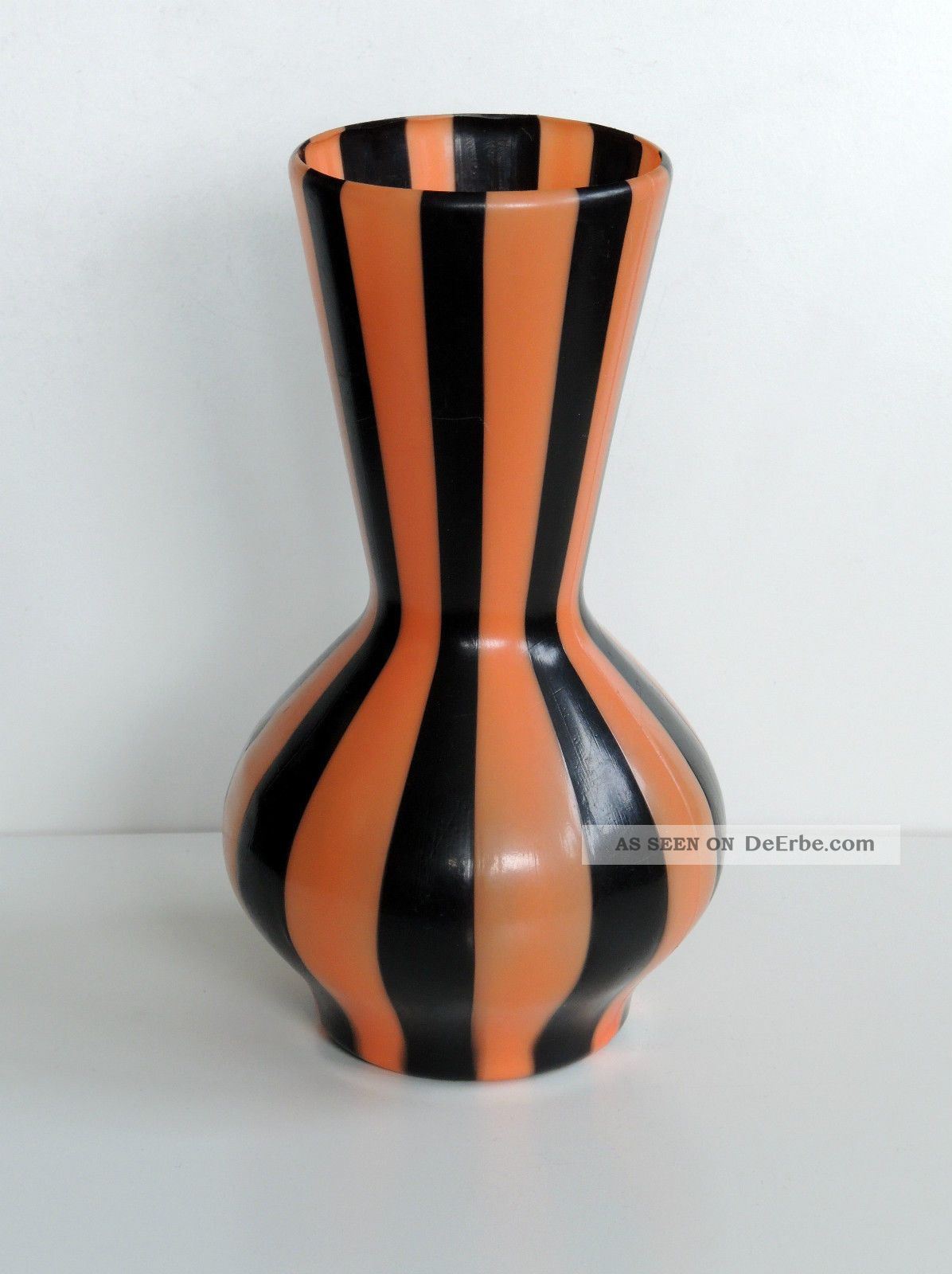 50er Jahre Vase Aus Plastik Gestreift Plastic 20 Cm Zum Nierentisch 50s 1950-1959 Bild