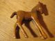2 Alte Geschnitzte Pferde - Aus Nachlaß Eines Sammlers Holzarbeiten Bild 2