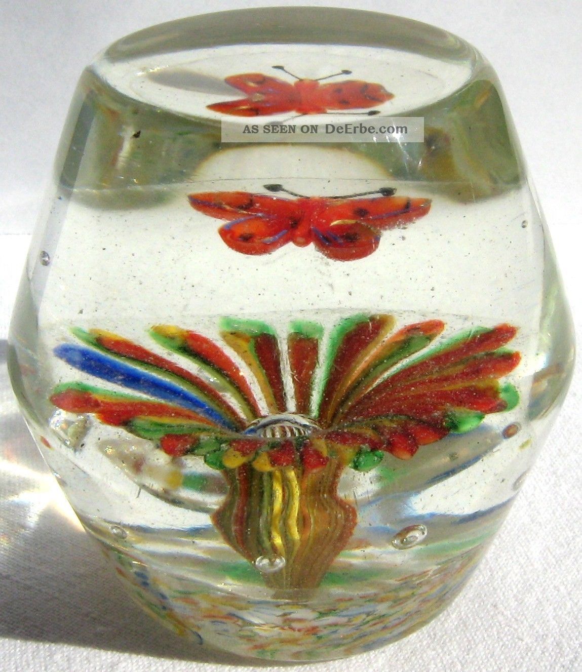 Briefbeschwerer / Paperweight China Antik,  Schmetterlingund Blüte,  Um 1930 Dekorglas Bild