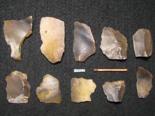 5400j.  A: 10 Artefakte Steinzeit Neolithikum Megalith Grab K Silex Moor - Patina Bild