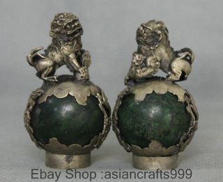 Chinesische Jade Miao Silber Foo Fu Hunde Wächter - Löwe - Runde Kugel Kugel Pair Bild