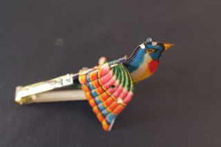 Altes Blechspielzeug Mechanischer Fantasie Vogel Mit Stimme Blasebalg Bild