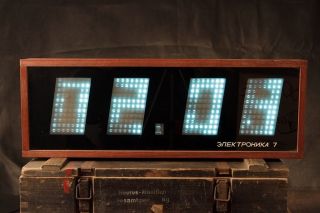 Große Uhr Elektronika 7 - 06k Wanduhr Nixie Wall Clock Vfd Tube электроникa 7 Ussr Bild