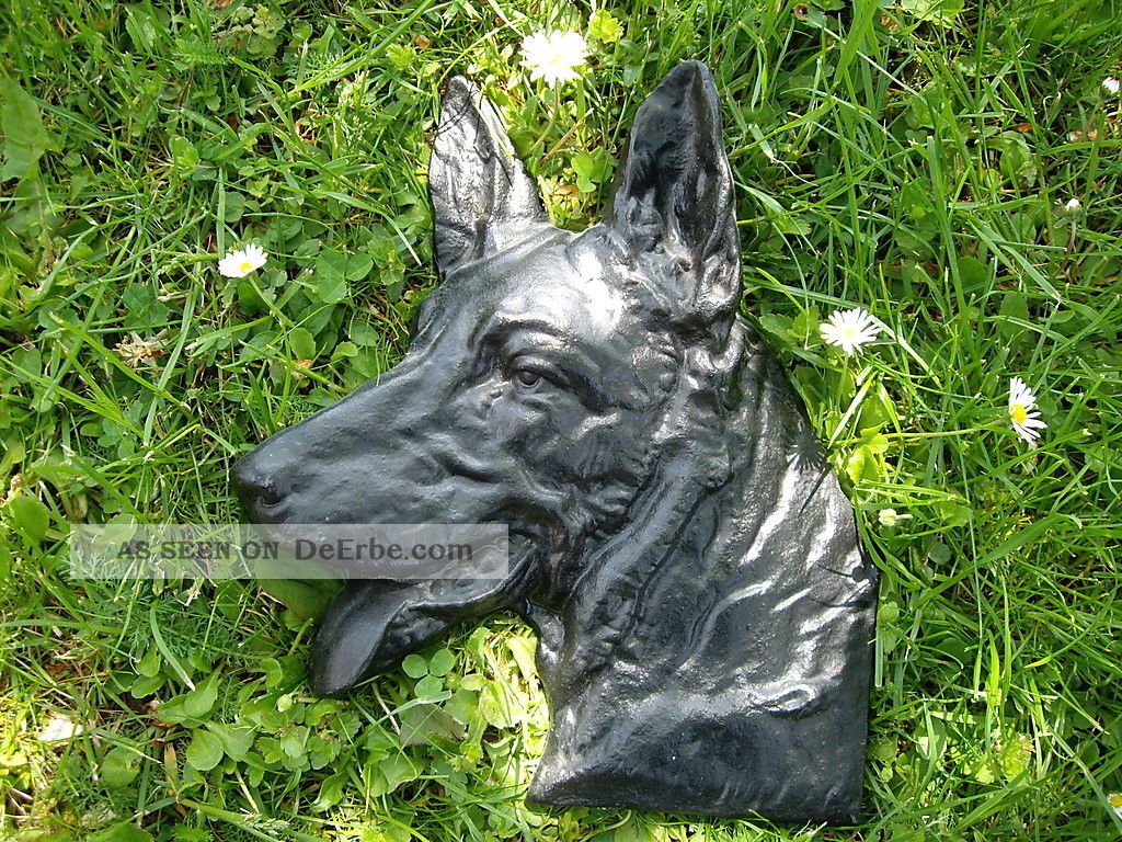 Historischer Eisenguss Relief Hund Schäferhund Gefertigt nach 1945 Bild