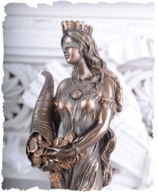 Fortuna Figur Griechische Glücksgöttin Frauenfigur Antike Bild