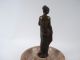 Alte Bronze Frauen Figur Auf Marmorsockel 37cm Hoch 1900-1949 Bild 6