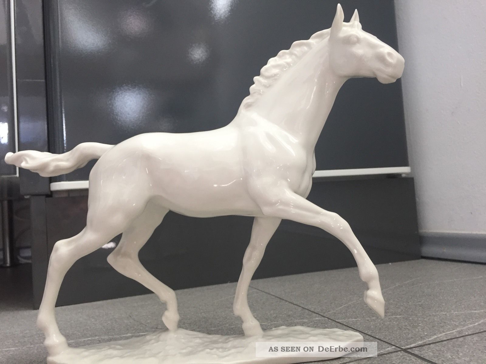 Hutschenreuther Schimmel Figur 2.  Wahl Figuren Bild