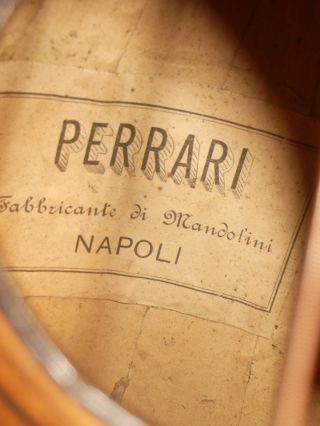 Alte.  Mandoline Perrari Napoli Bild