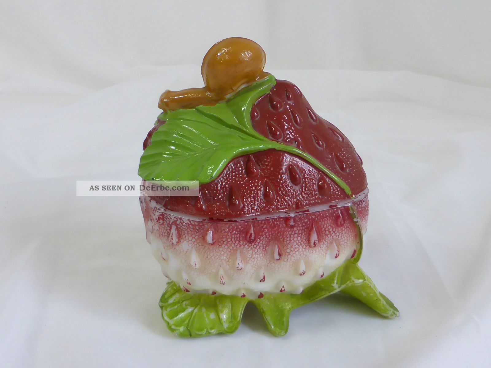 Zuckerdose Deckeldose Pressglas Vallerysthal Schnecke Auf Erdbeere Opak Bemalt Sammlerglas Bild