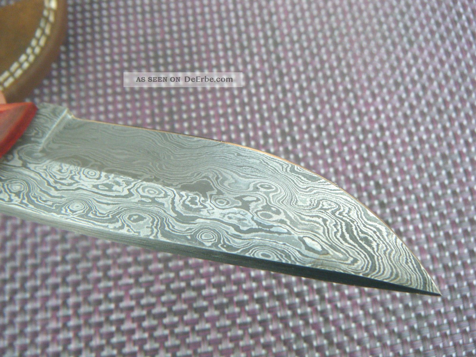 Perkin Knives Damastmesser - Jagdmesser, Handgeschmiedet, Klingenlänge 22,86 Cm, Nussbaumholz-Griff