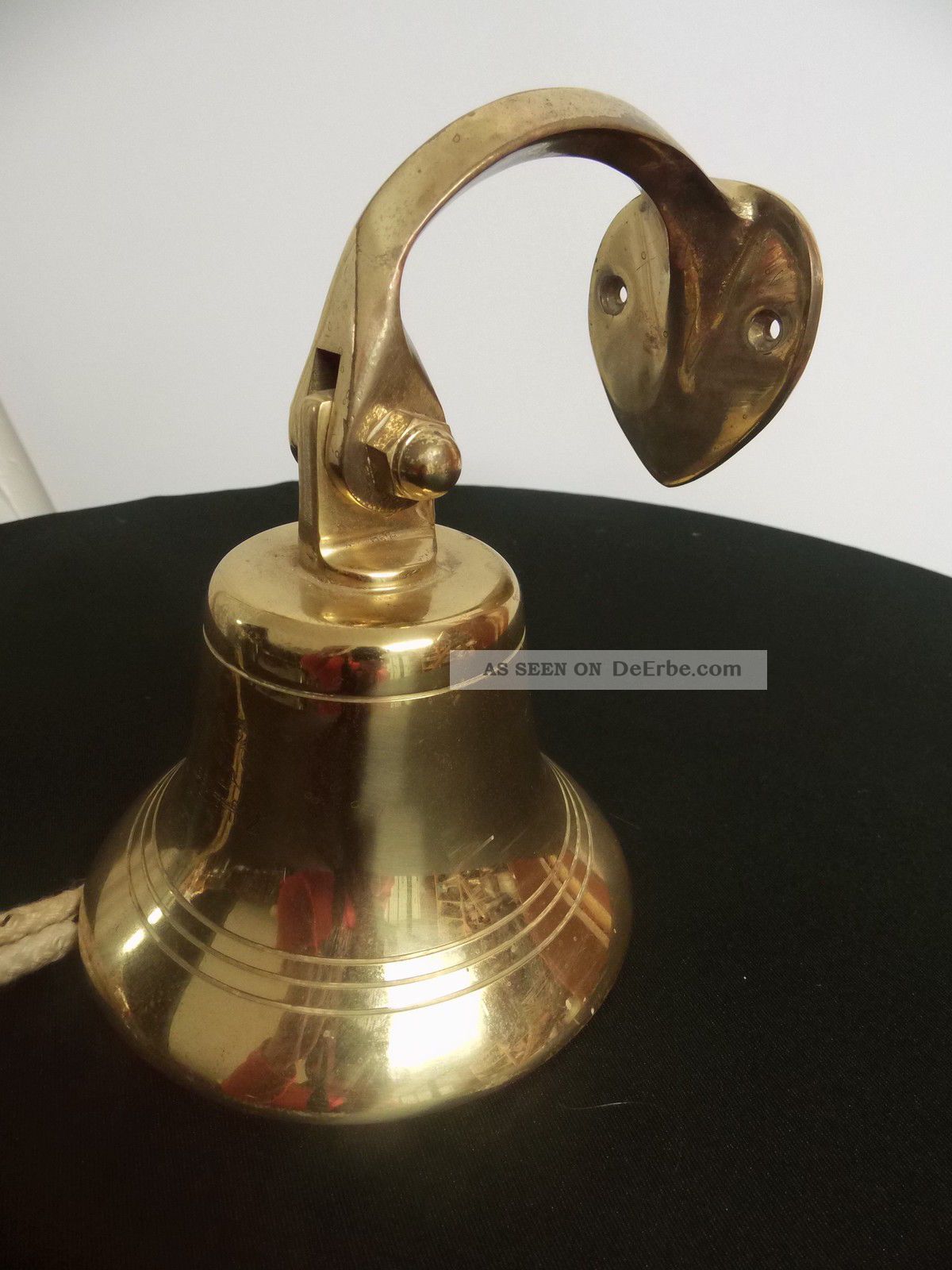 Schwere Schiffglocke Messing Q2 Queen Elisabeth Wandmontage Gravur Maritime Dekoration Bild