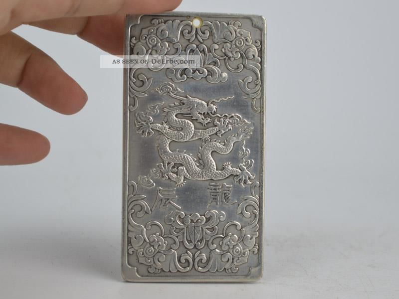 Collectible Decorated Old Tibet Silver Handwork Carved 12 Zodiac&dragon Pendant Antike Bild