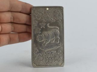 Collectible Decorated Old Tibet Silver Handwork Carved 12 Zodiac&tiger Pendant Bild